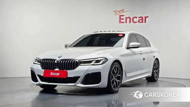 BMW 5 Series (G30) 2022 Белый из Кореи