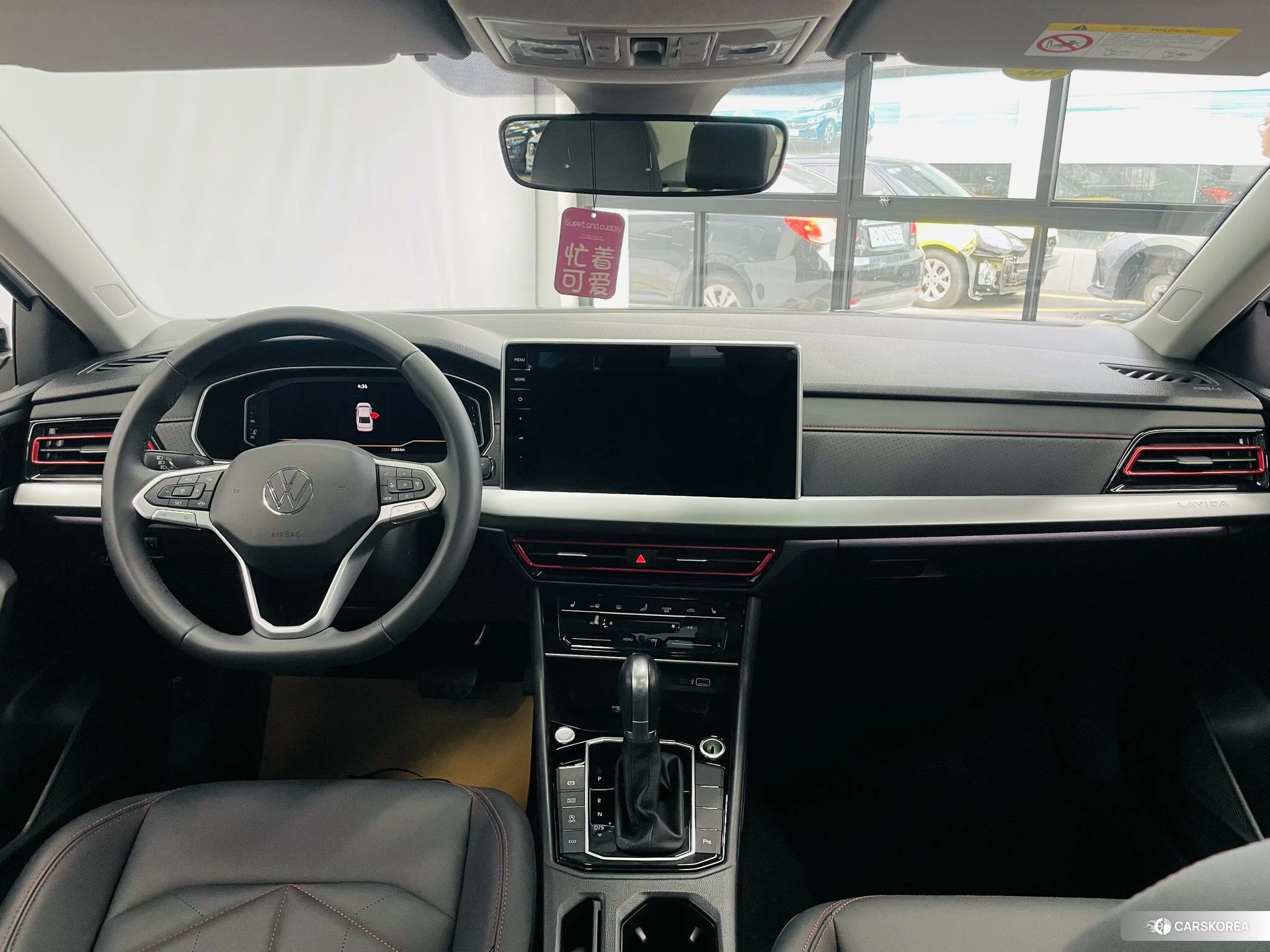 Volkswagen Lavida 2023 Белый из Китая