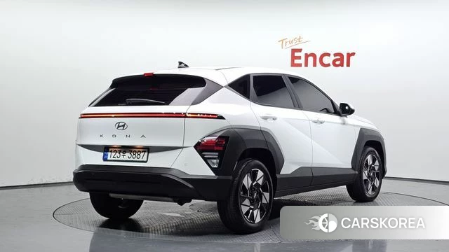 Hyundai Kona (SX2) 2023 Белый из Кореи