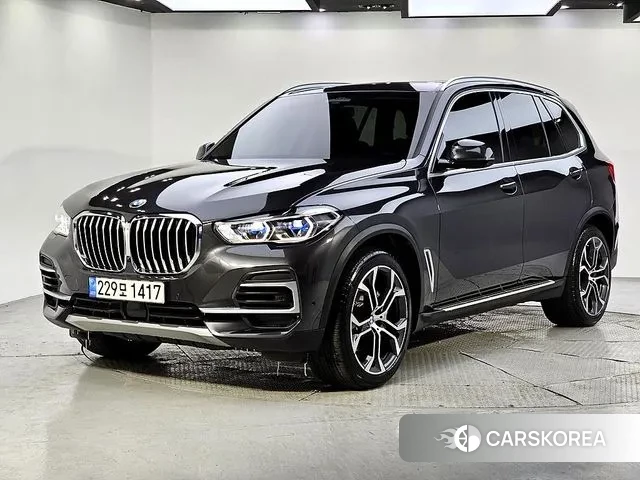 BMW X5 (G05) 2023 Серый из Кореи