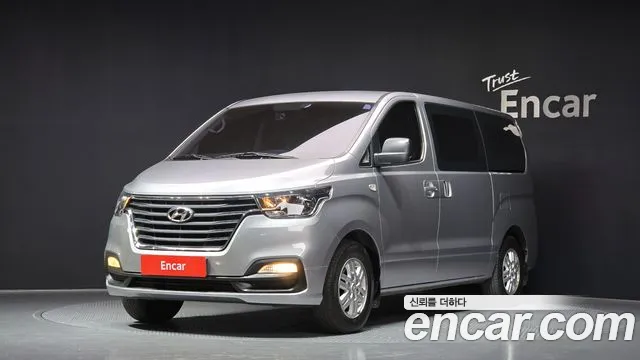 Hyundai The New Grand Starex 2019 Серебристо-серый из Кореи