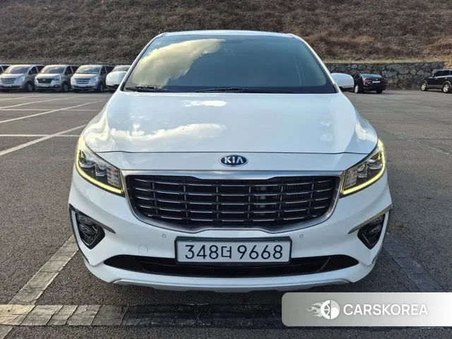 Kia The New Carnival 2019 Белый из Кореи