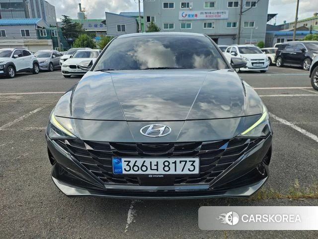 Hyundai Avante (CN7) 2022 Темно-зеленый из Кореи
