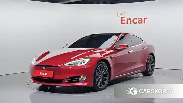 Tesla Model S 2020 Красный из Кореи