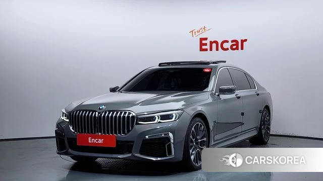 BMW 7 Series (G11) 2020 Серебристо-серый из Кореи