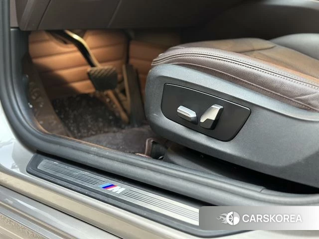 BMW 5 series 2021 Шампань из Китая