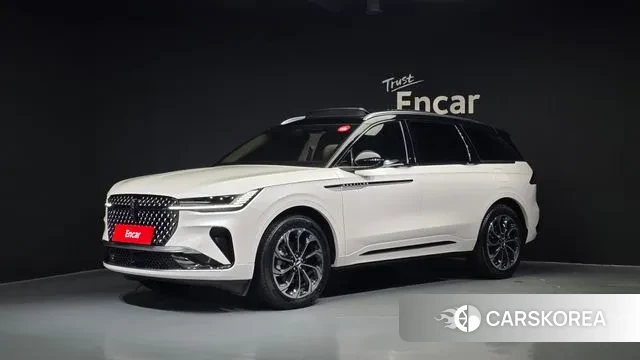Lincoln Nautilus 2nd Generation 2024 Белый из Кореи