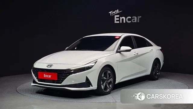 Hyundai Avante (CN7) 2022 Белый из Кореи