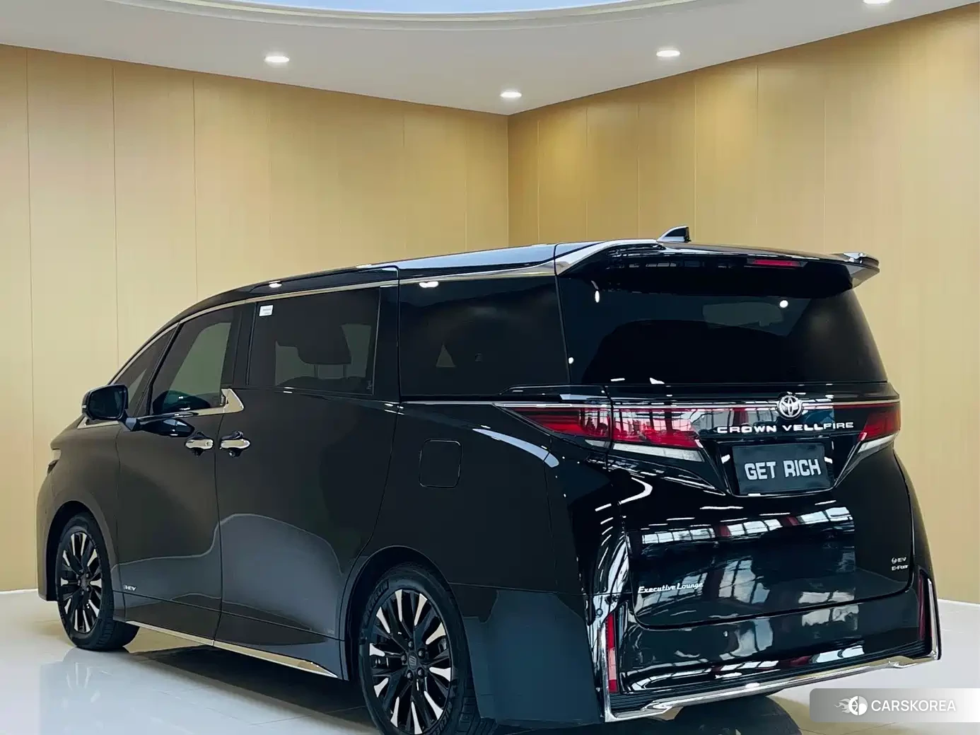 Toyota Vellfire 2024 Черный из Китая