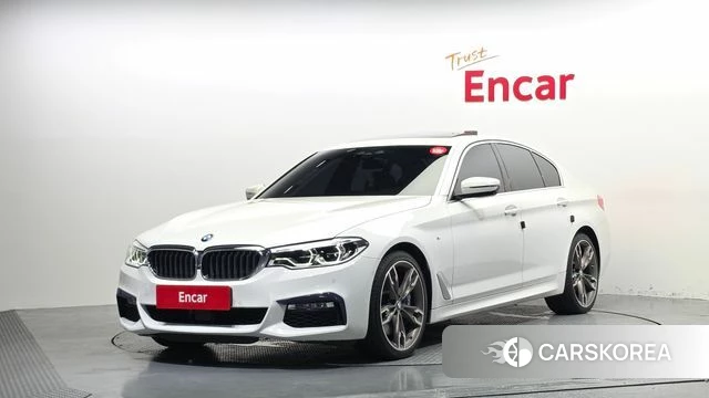 BMW 5 Series (G30) 2018 Белый из Кореи