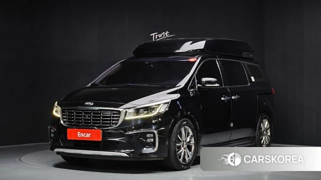 Kia The New Carnival 2018 Черный из Кореи