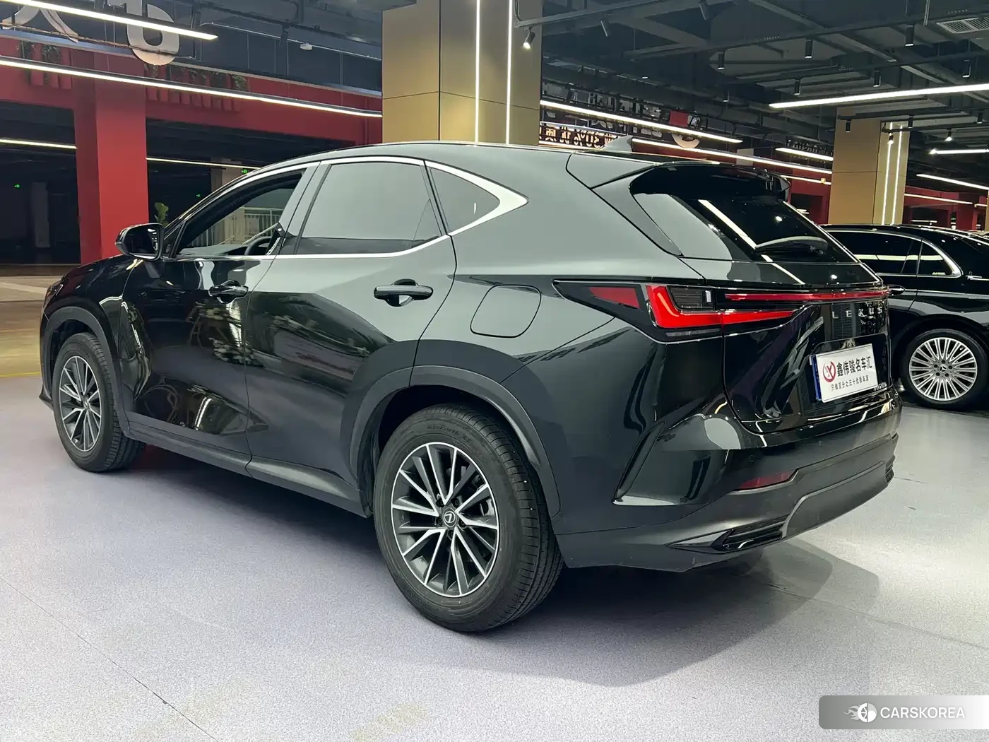 Lexus NX 2024 Черный из Китая