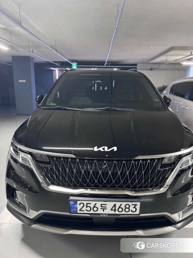 Kia Carnival 4th generation 2023 Черный из Кореи