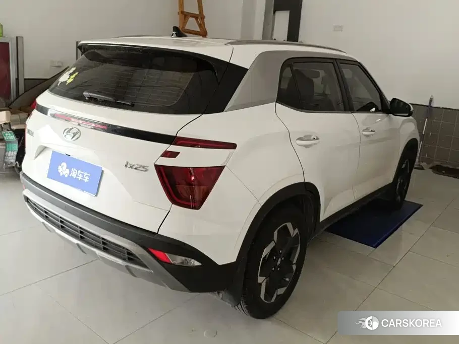 Hyundai ix25 2021 Белый из Китая