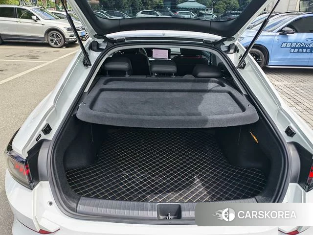 Volkswagen Lingdu 2024 Белый из Китая