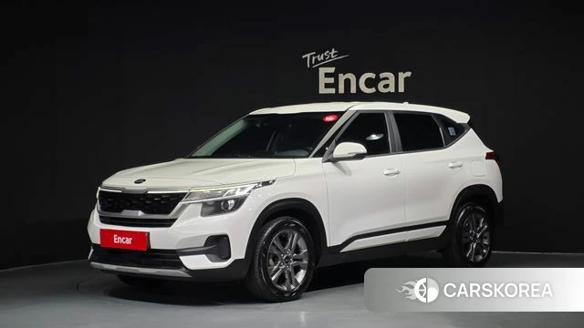 Kia Seltos 2021 Белый из Кореи