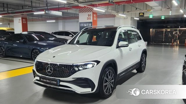 Mercedes-Benz EQB X243 2025 Белый из Кореи
