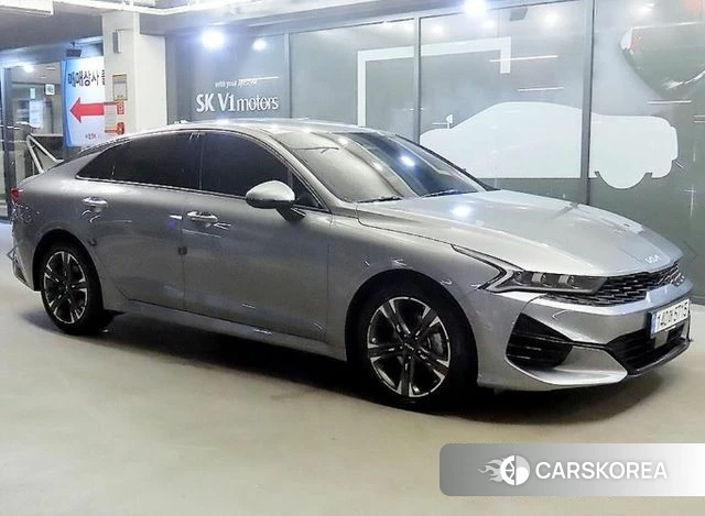 Kia K5 3rd generation 2022 Серебристо-серый из Кореи