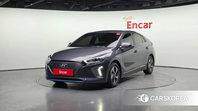 Hyundai Ionic Hybrid 2019 Серый из Кореи