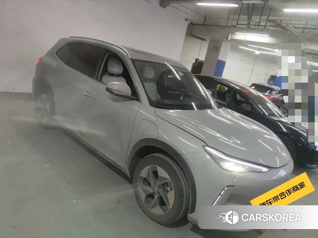 Geely Galaxy Galaxy E5 2024 Серебристо-серый из Китая