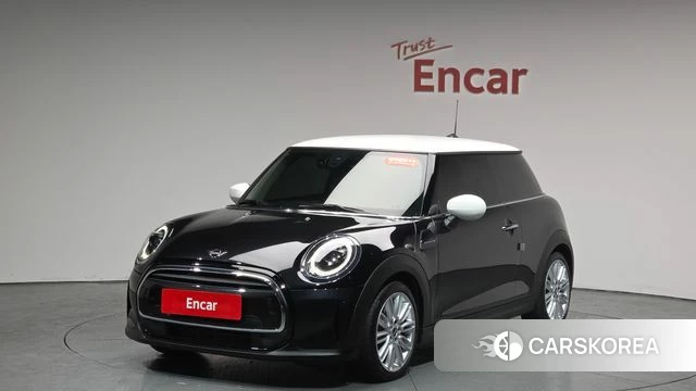 Mini Cooper 2022 Черный из Кореи