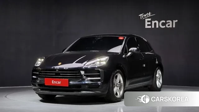 Porsche Macan 2019 Черный из Кореи