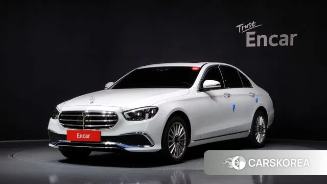 Mercedes-Benz E-Class W213 2021 Белый из Кореи