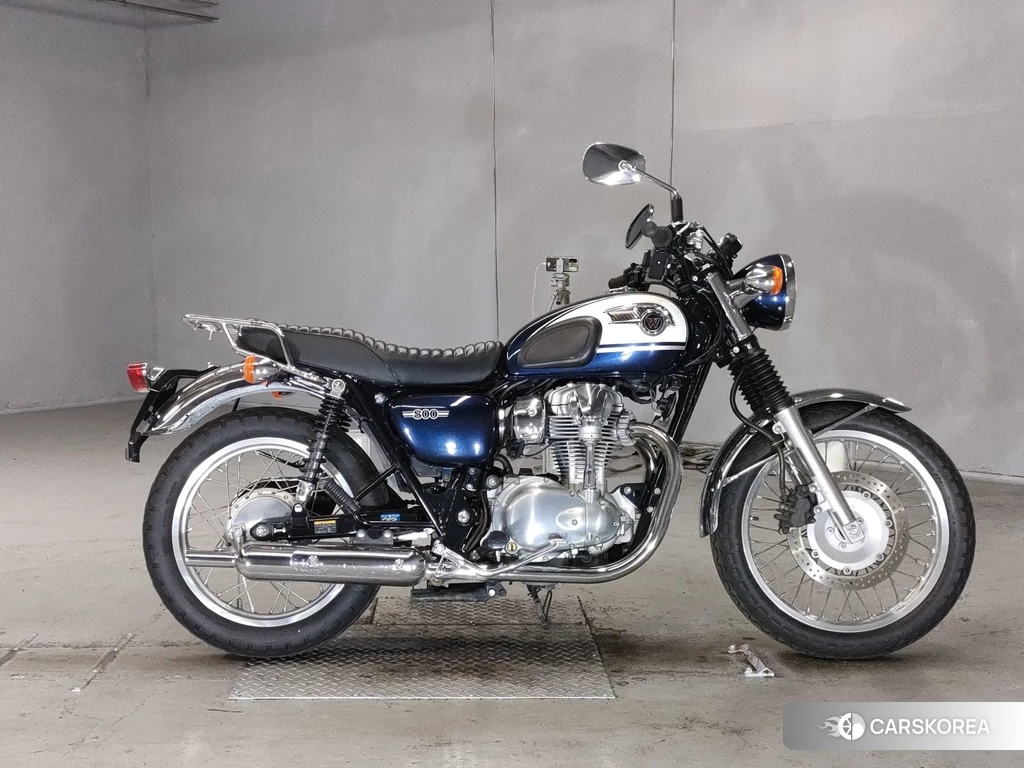 Проданный Kawasaki W800 2015 из Японии, фото 2