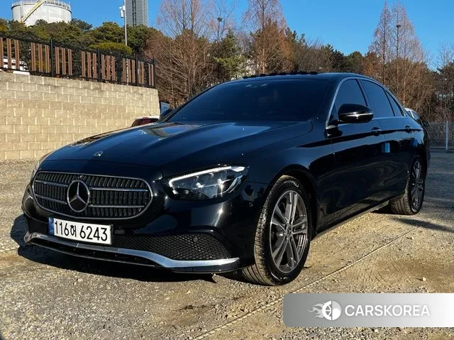 Mercedes-Benz E-Class W213 2022 Черный из Кореи