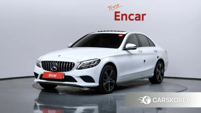 Mercedes-Benz C-Class W205 2020 Белый из Кореи