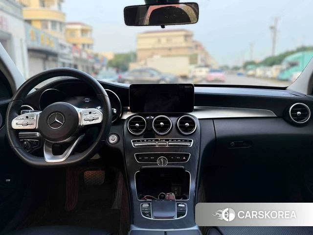 Mercedes-Benz Class C 2021 Белый из Китая