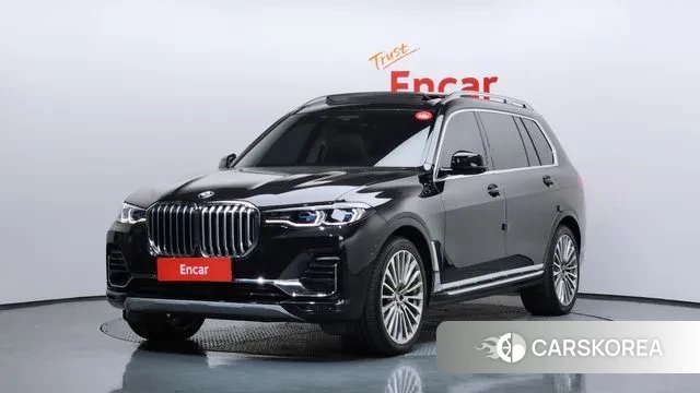 BMW X7 (G07) 2021 Черный из Кореи