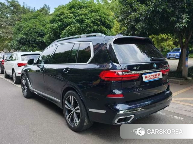 BMW X7 2022 Черный из Китая
