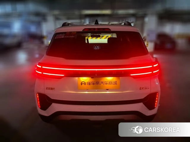 Hyundai ix35 2022 Белый из Китая