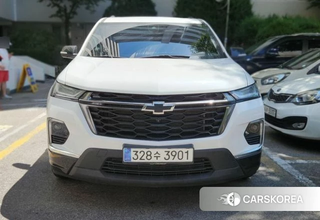 Chevrolet (GM Daewoo) Traverse 2022 Белый из Кореи