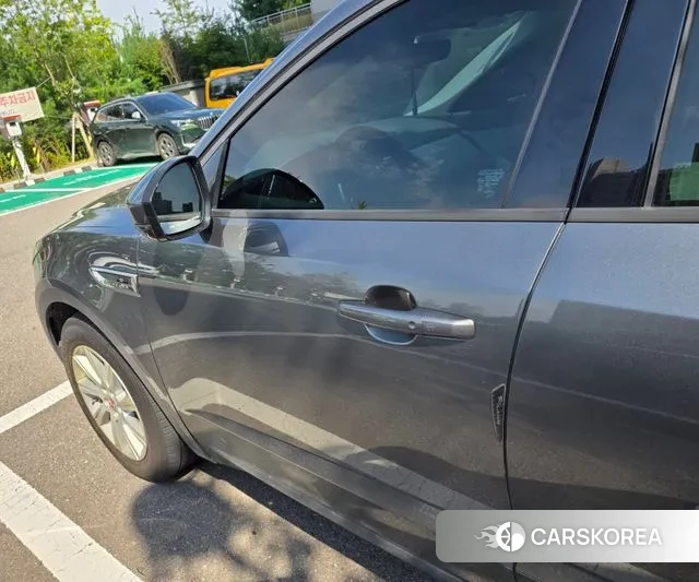 Jaguar E-PACE 2019 Коричневый из Кореи