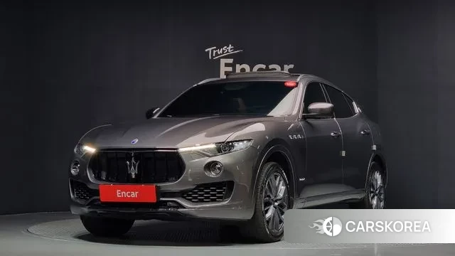 Maserati Levante 2018 Серый из Кореи