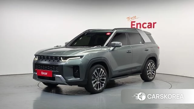 Ssangyong Torres 2023 Темно-зеленый из Кореи