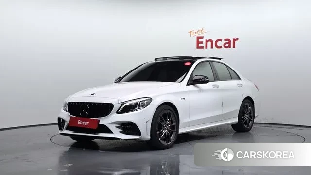 Mercedes-Benz C-Class W205 2019 Белый из Кореи