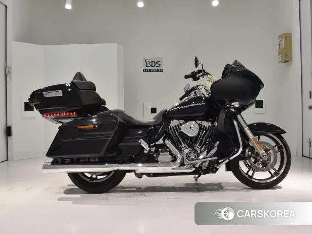 Проданный Harley-Davidson Road Glide FLTRXS1690 id 4175915 из Японии