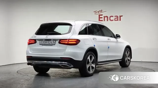 Mercedes-Benz GLC-Class X253 2019 Белый из Кореи
