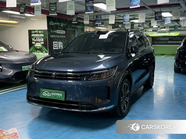 AITO Ask the world M7 2025 Синий из Китая