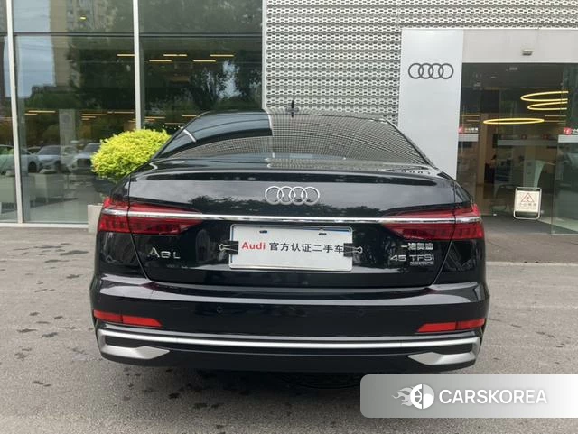 Audi A6L 2024 Черный из Китая