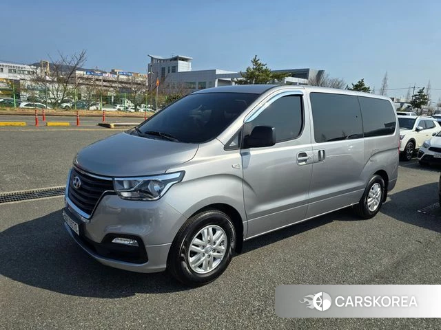 Hyundai The New Grand Starex 2019 Серый из Кореи