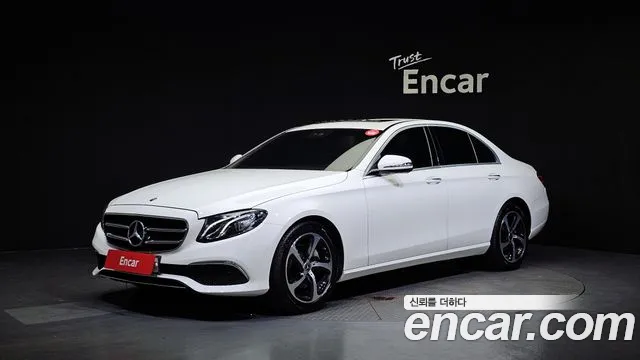 Mercedes-Benz E-Class W213 2020 Белый из Кореи