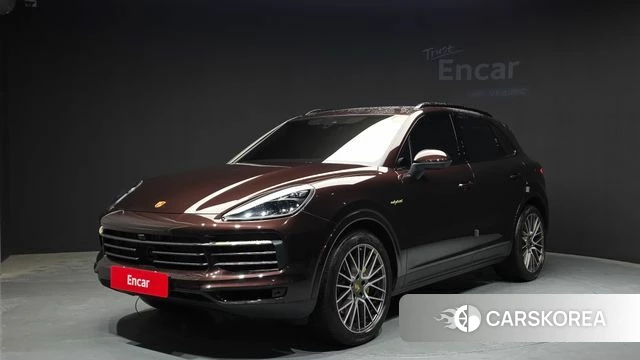 Porsche Cayenne (PO536) 2023 Коричневый из Кореи