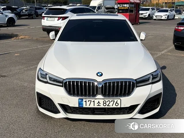 BMW 5 Series (G30) 2021 Белый из Кореи