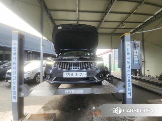Kia Come New K7 2018 Черный из Кореи