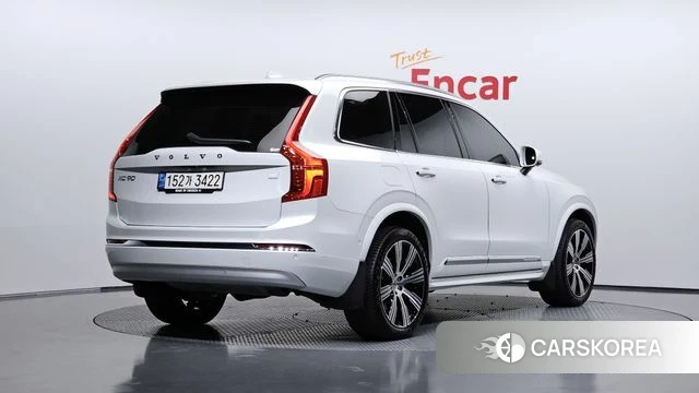 Volvo XC90 second Generation 2022 Белый из Кореи