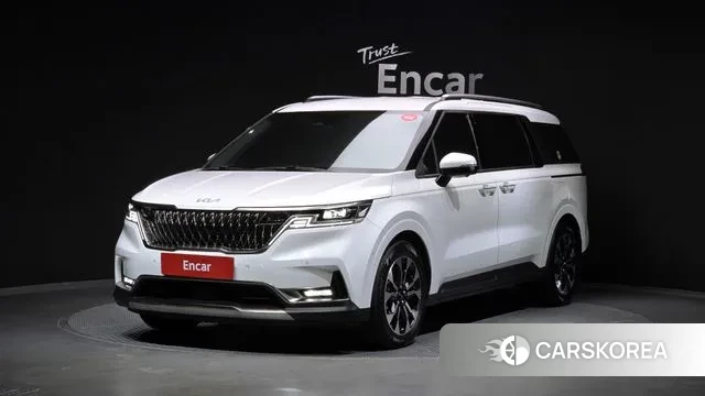 Kia Carnival 4th generation 2023 Белый из Кореи